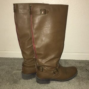 Wide calf riding boots